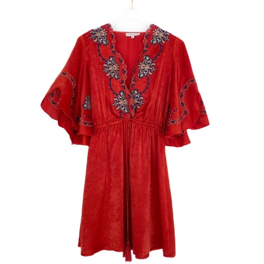 Sale Moon River Asos Scallop Embroidered Dress Womens Size Xs